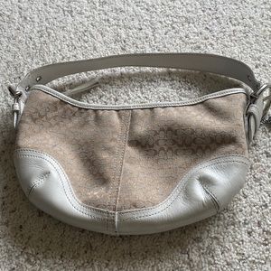 COACH CREME AND TAN SHOULDER BAG